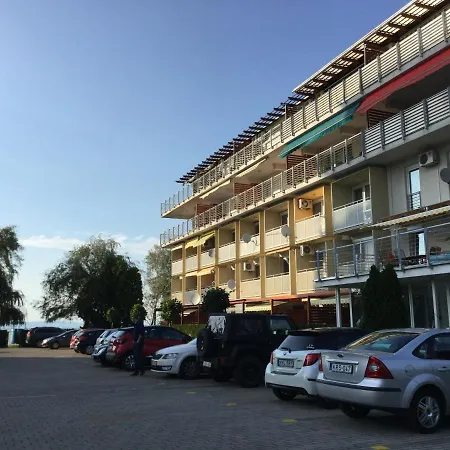 Golden Patti Apartament